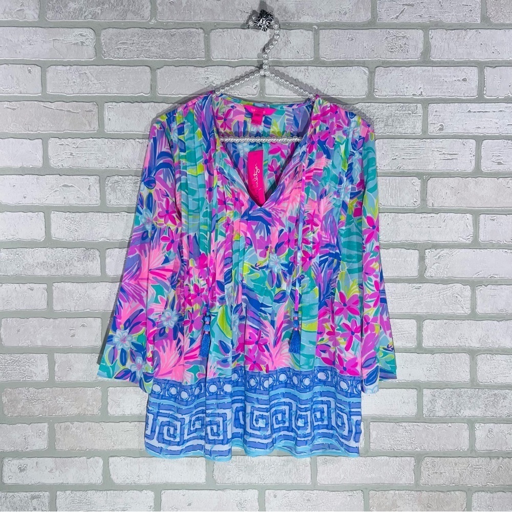 Lilly Pulitzer NWT Marilina Tunic in It Was All A Dream Print Size XS - Picture 3 of 9